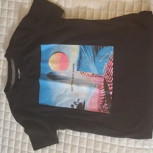 Old Navy kids surfboard tshirt size small